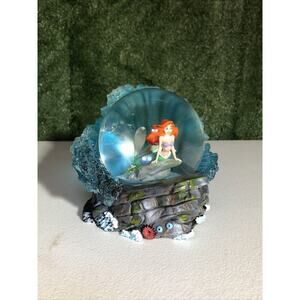 Disney Showcase Ariel from The Little Mermaid 100 MM Waterball NO CHIPS